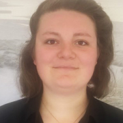 yasmine-beguin-enhestia